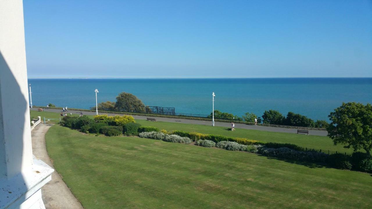 Westward Ho Hotel Folkestone Exteriör bild